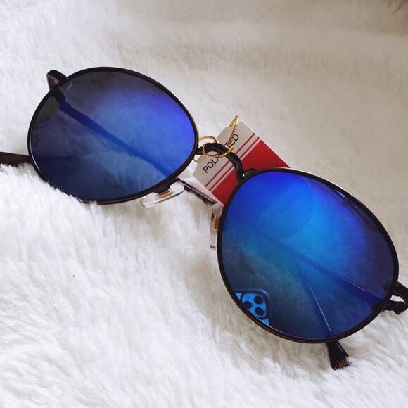 Blaine Bright Blue Polarized Mirrored Sunglasses - Picture 1 of 14